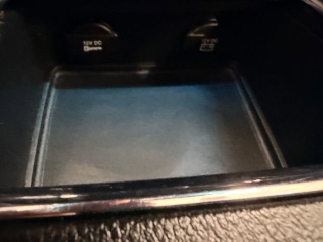 Used 2016 Dodge Grand Caravan R/T image 42