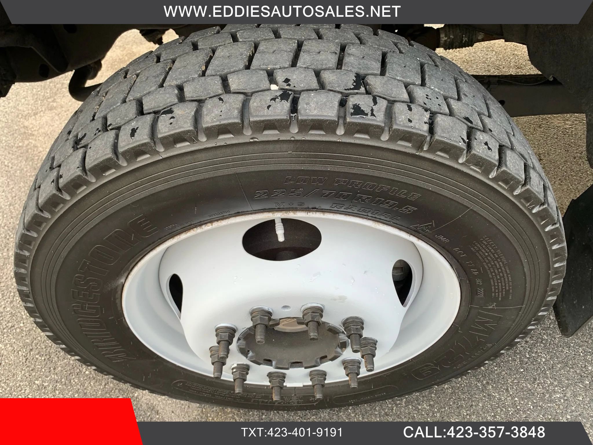 Used 2012 Ford F550 4x4 Regular Cab Super Duty w/ Payload Upgrade Pkg image 47