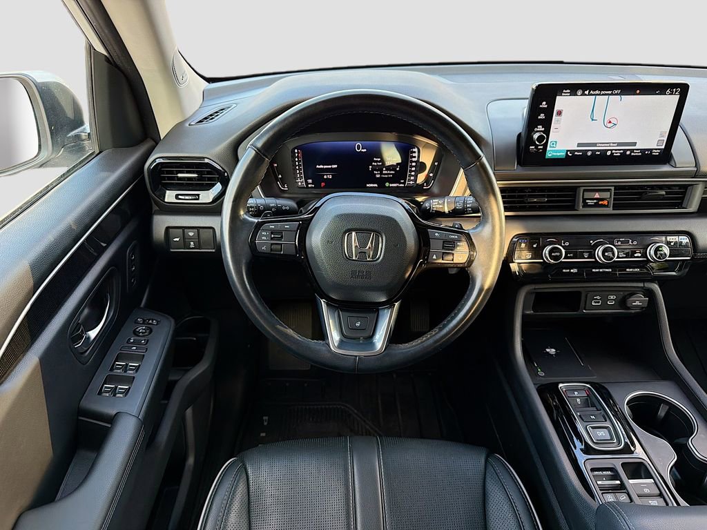 Used 2023 Honda Pilot Elite image 24