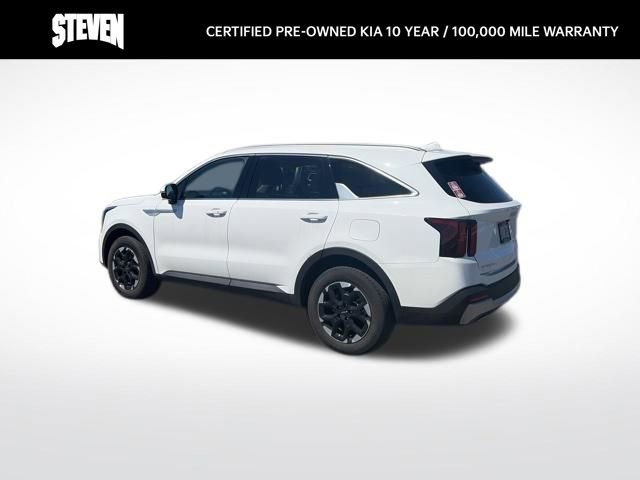 Certified 2025 Kia Sorento S w/ Panoramic Sunroof Package image 3