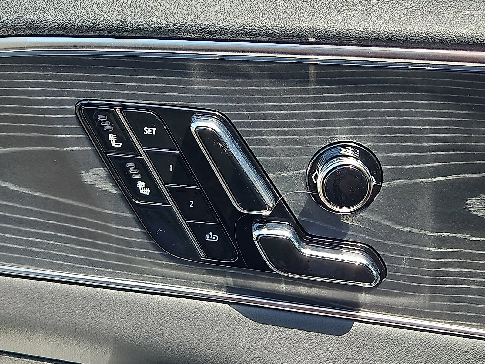 New 2025 Cadillac Lyriq Sport w/ LPO, Floor Liner Package image 22