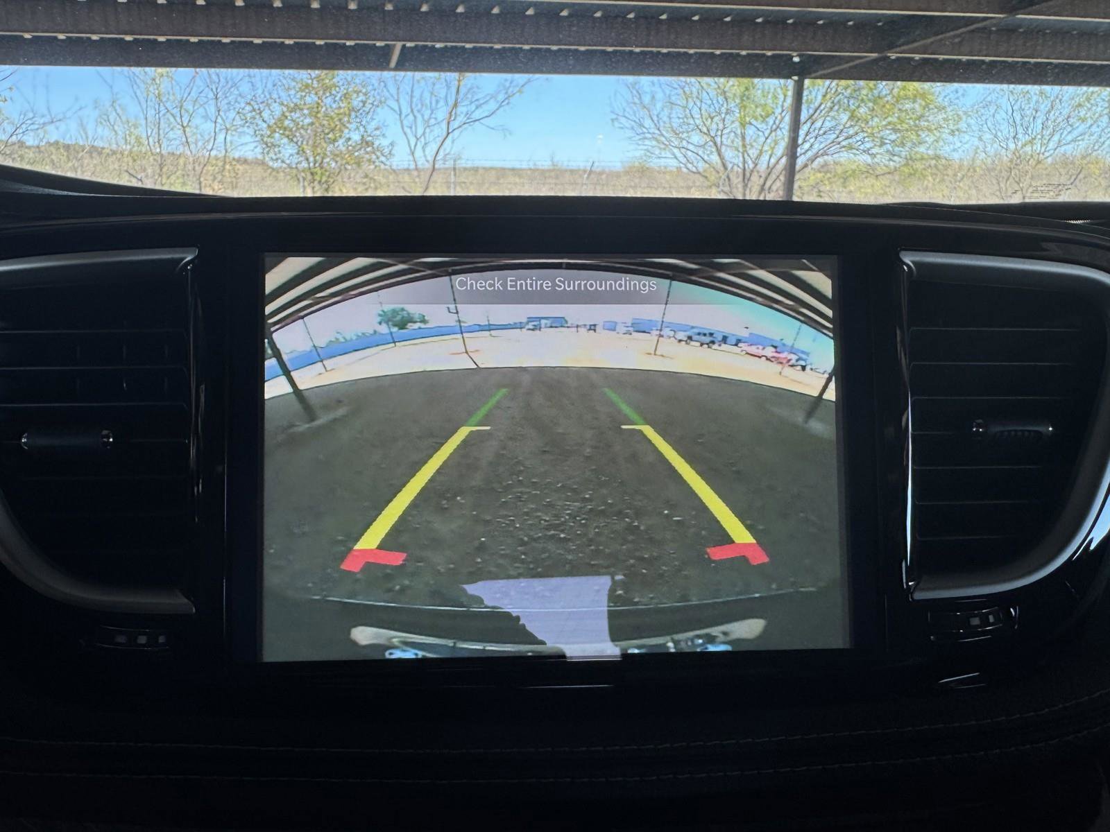 New 2026 Chrysler Pacifica Select image 13