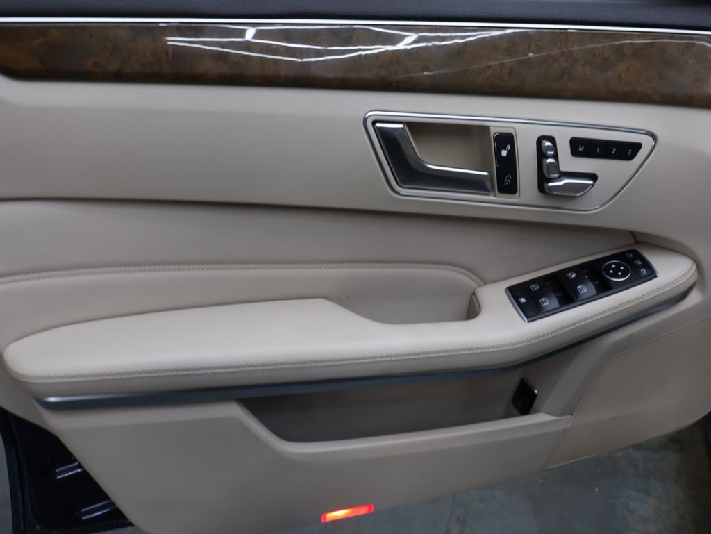 Used 2015 Mercedes-Benz E 350 4MATIC Sedan w/ Premium 1 Package image 15