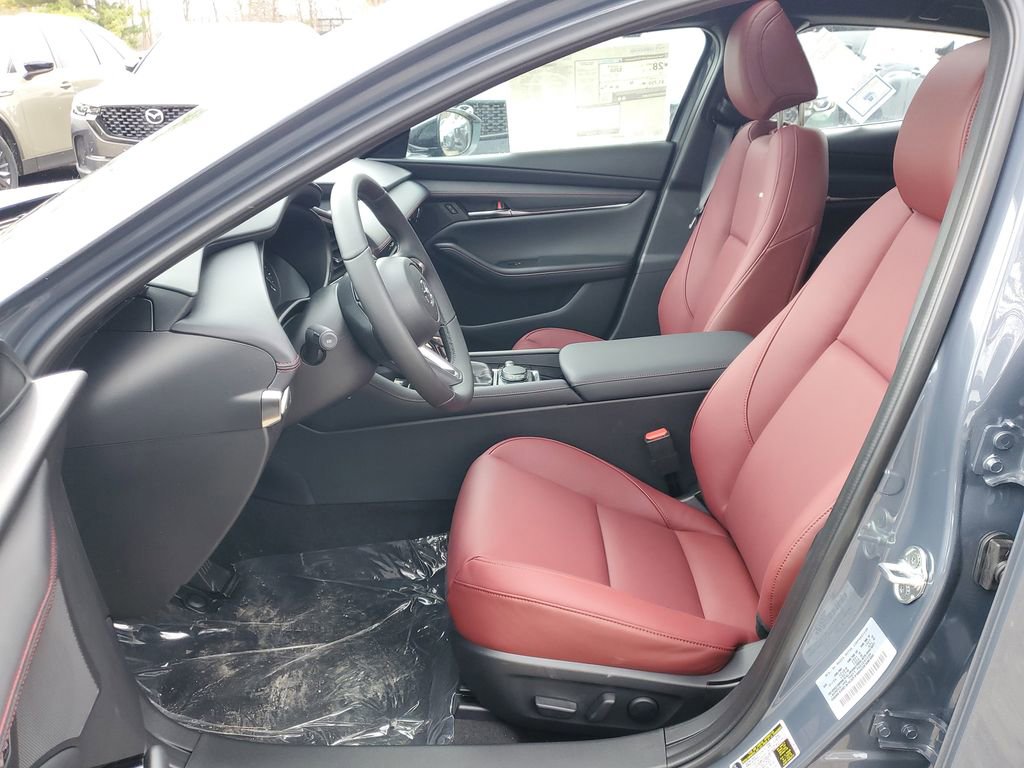New 2026 MAZDA MAZDA3 Carbon image 9