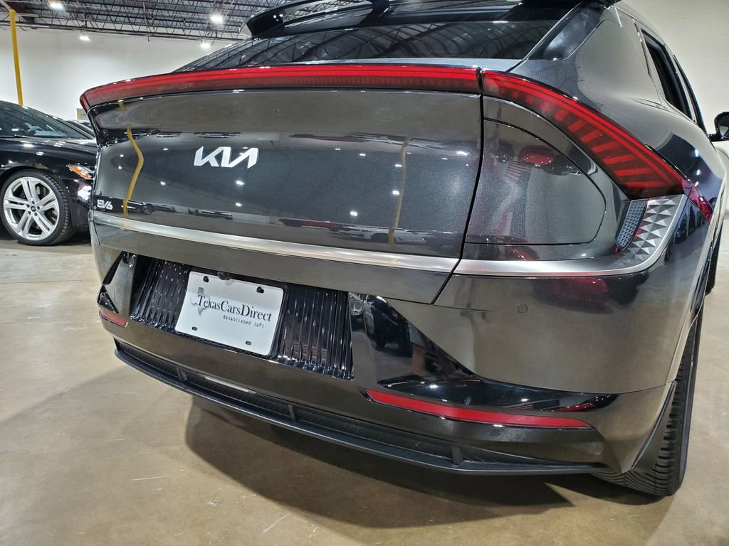 Used 2022 Kia EV6 Wind RWD image 36