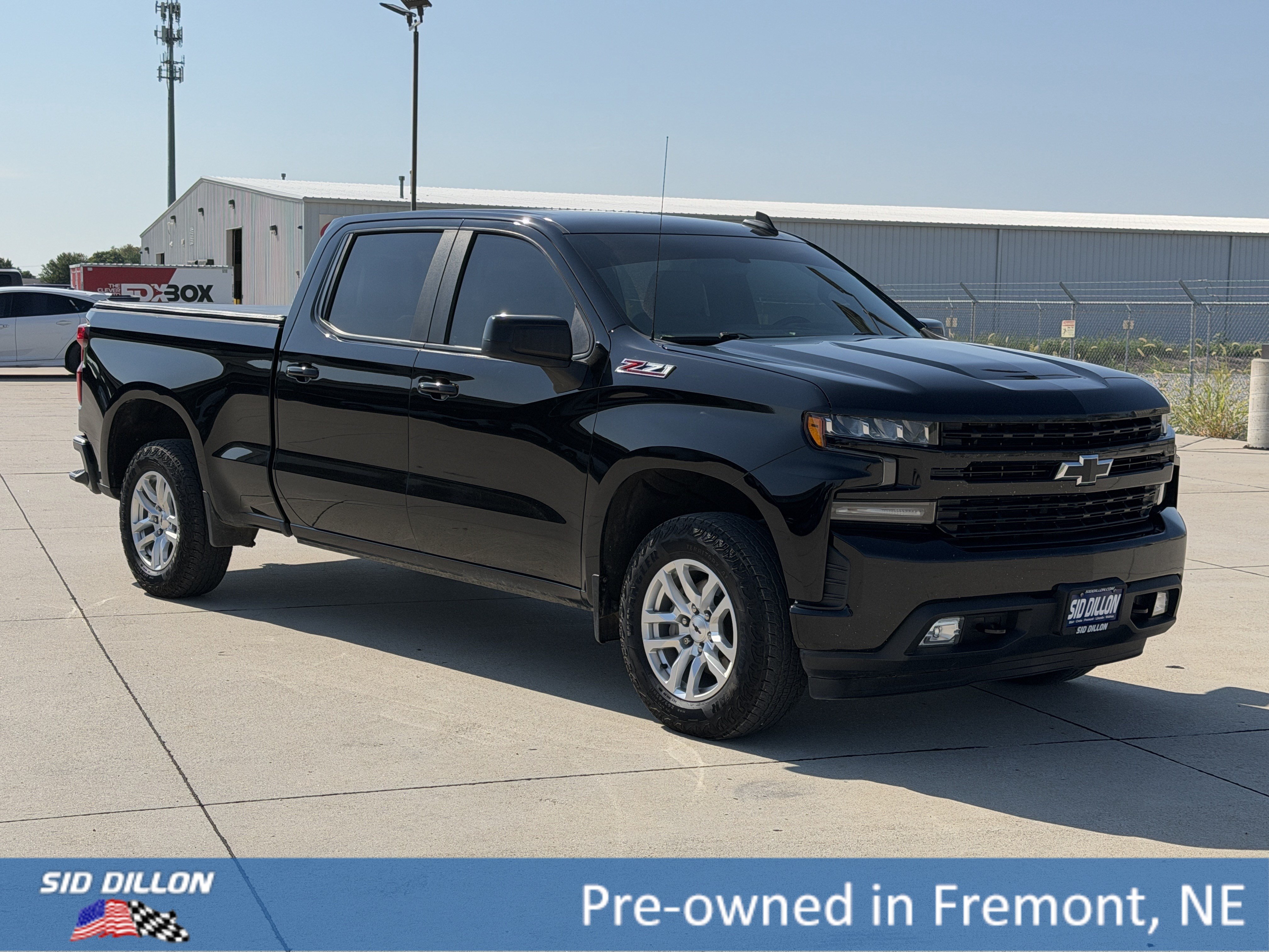 Certified 2019 Chevrolet Silverado 1500 RST AWD/4WD image 2