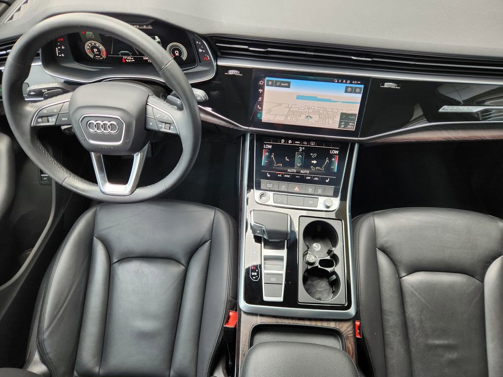 Used 2021 Audi Q7 2.0T Premium Plus w/ Premium Plus Package AWD/4WD image 26