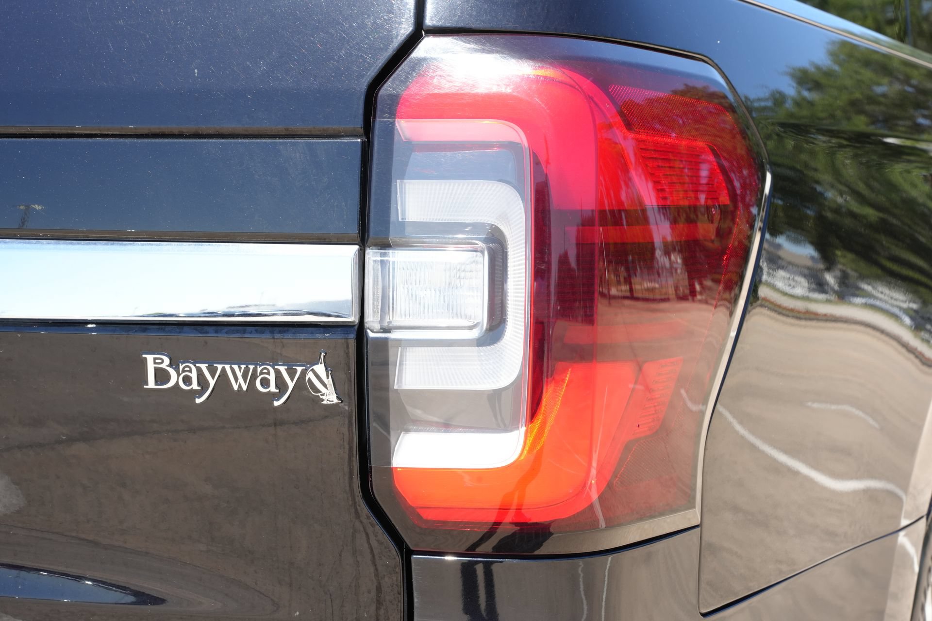Used 2024 Ford Expedition Max Limited RWD image 22