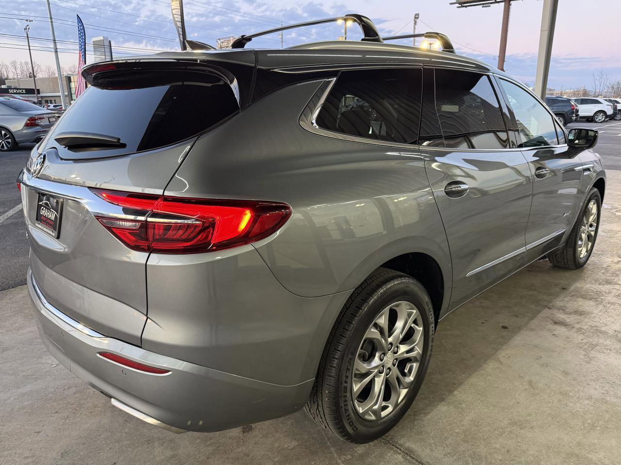 Used 2021 Buick Enclave Avenir w/ Avenir Technology Package image 4