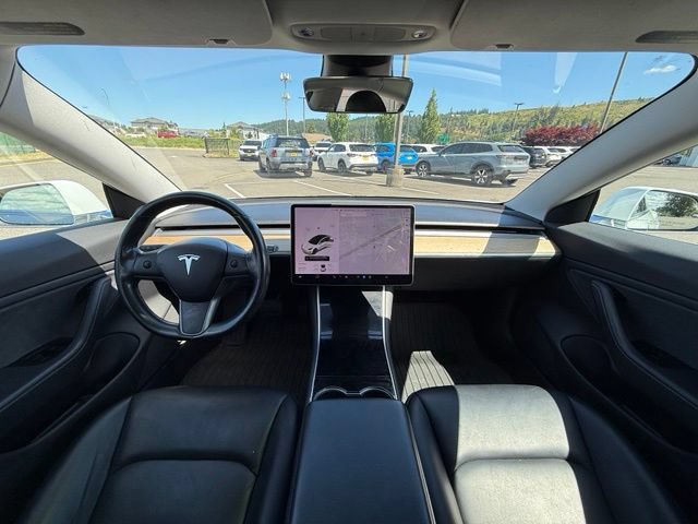 Used 2018 Tesla Model 3 Long Range AWD/4WD image 9