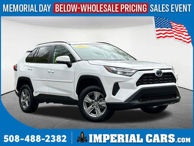 Used 2024 Toyota RAV4 LE AWD/4WD image 1