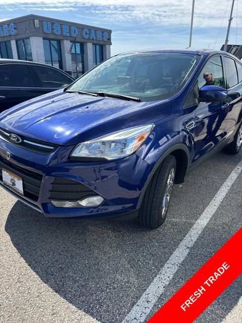 Used 2015 Ford Escape SE image 1