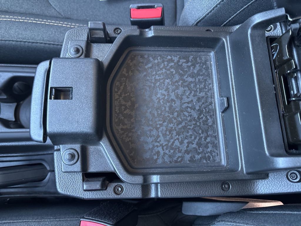 Used 2024 Jeep Wrangler Sport S image 32