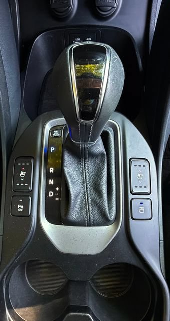 Used 2023 Hyundai Santa Fe SEL w/ Premium Package FWD image 24