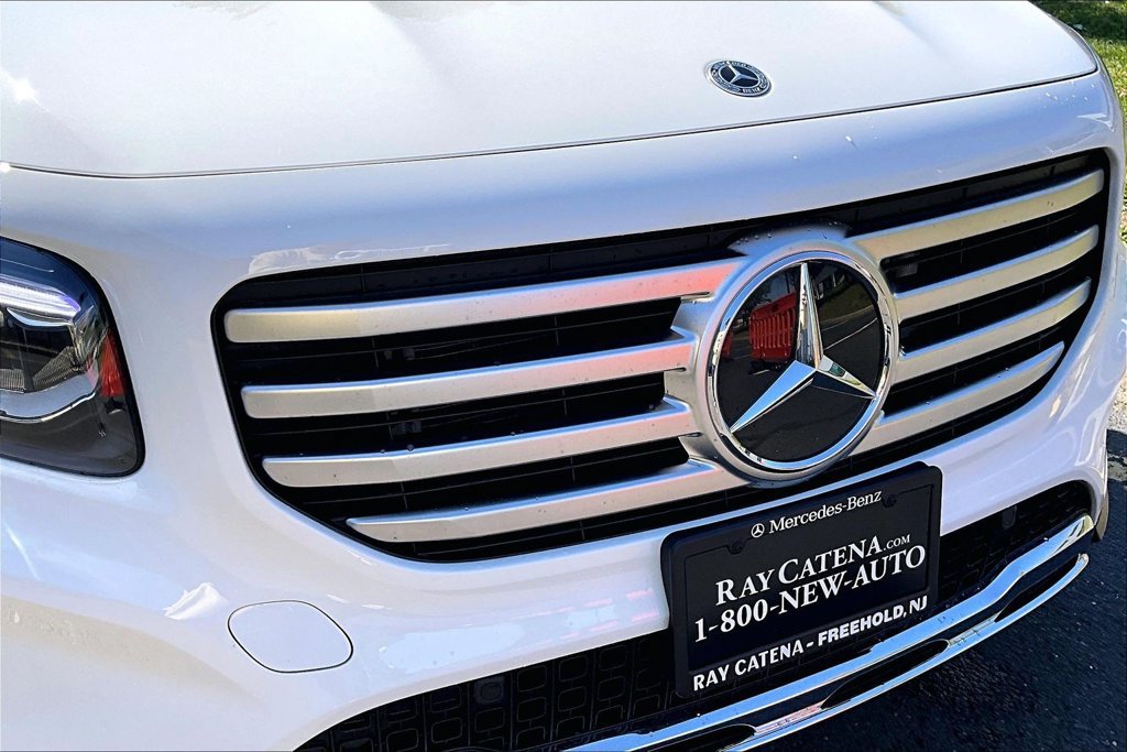 Used 2026 Mercedes-Benz GLB 250 4MATIC image 30