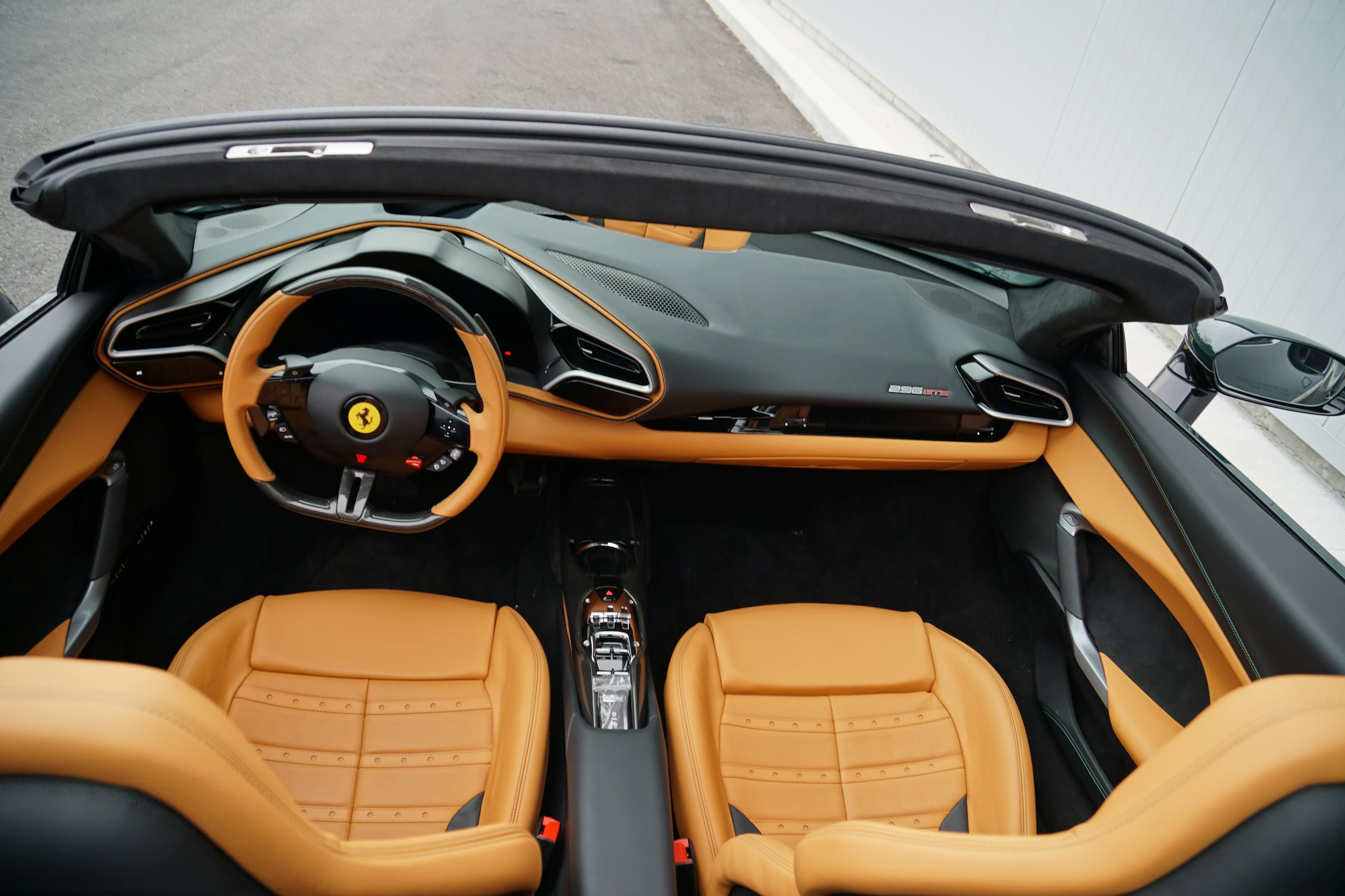 Used 2025 Ferrari 296 GTS RWD image 25