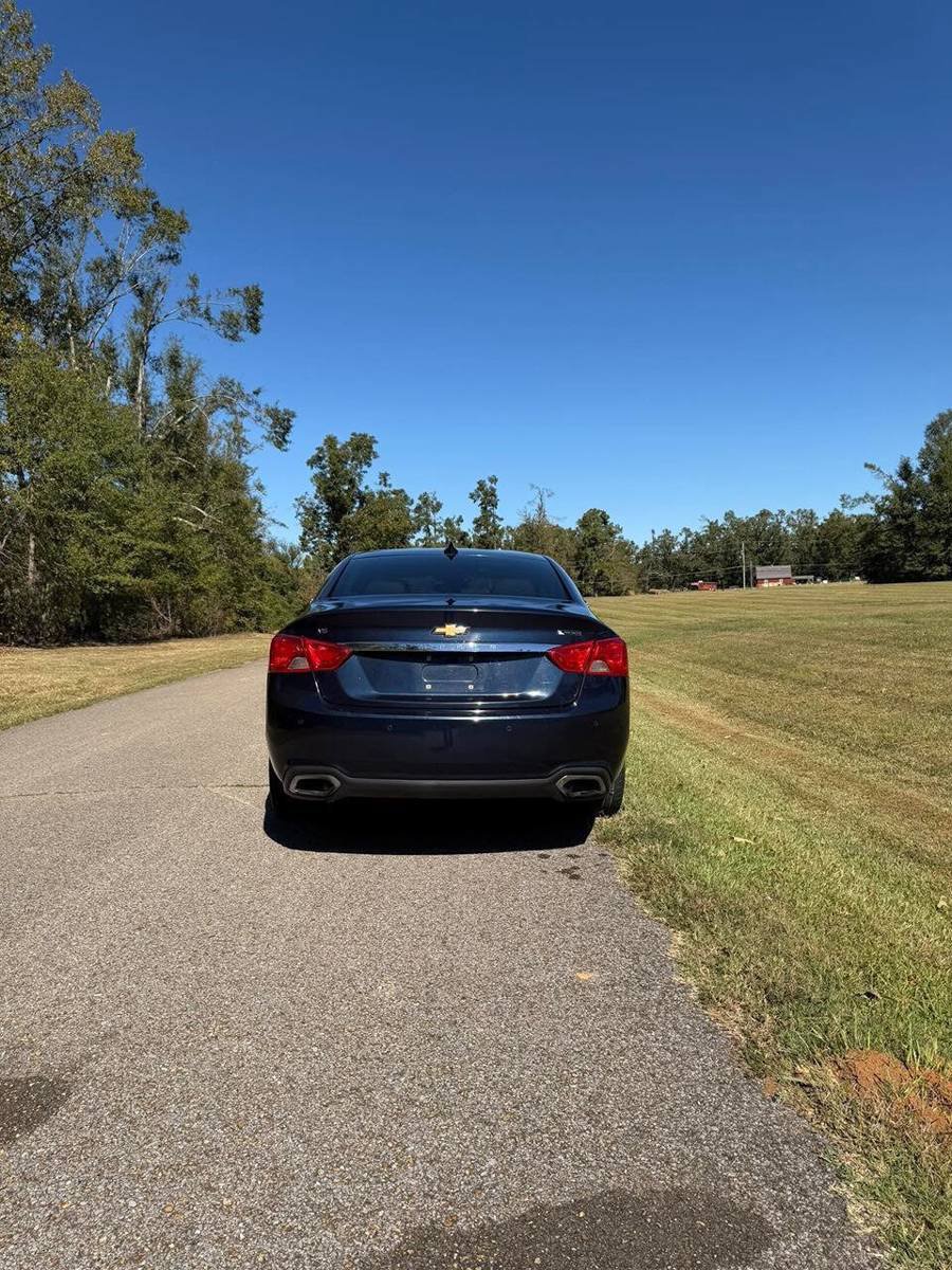 Used 2017 Chevrolet Impala Premier FWD image 6