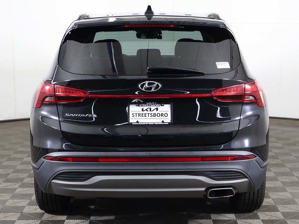 Used 2023 Hyundai Santa Fe SE FWD image 11