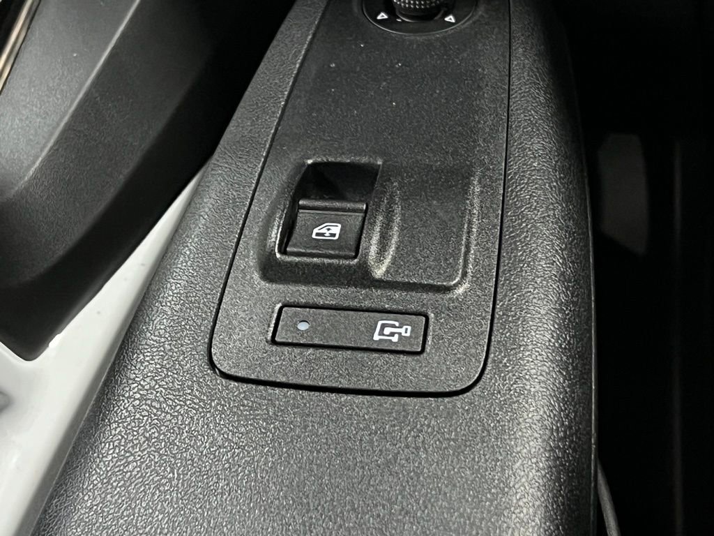 Used 2024 RAM ProMaster 3500 w/ Delivery Van Package image 18