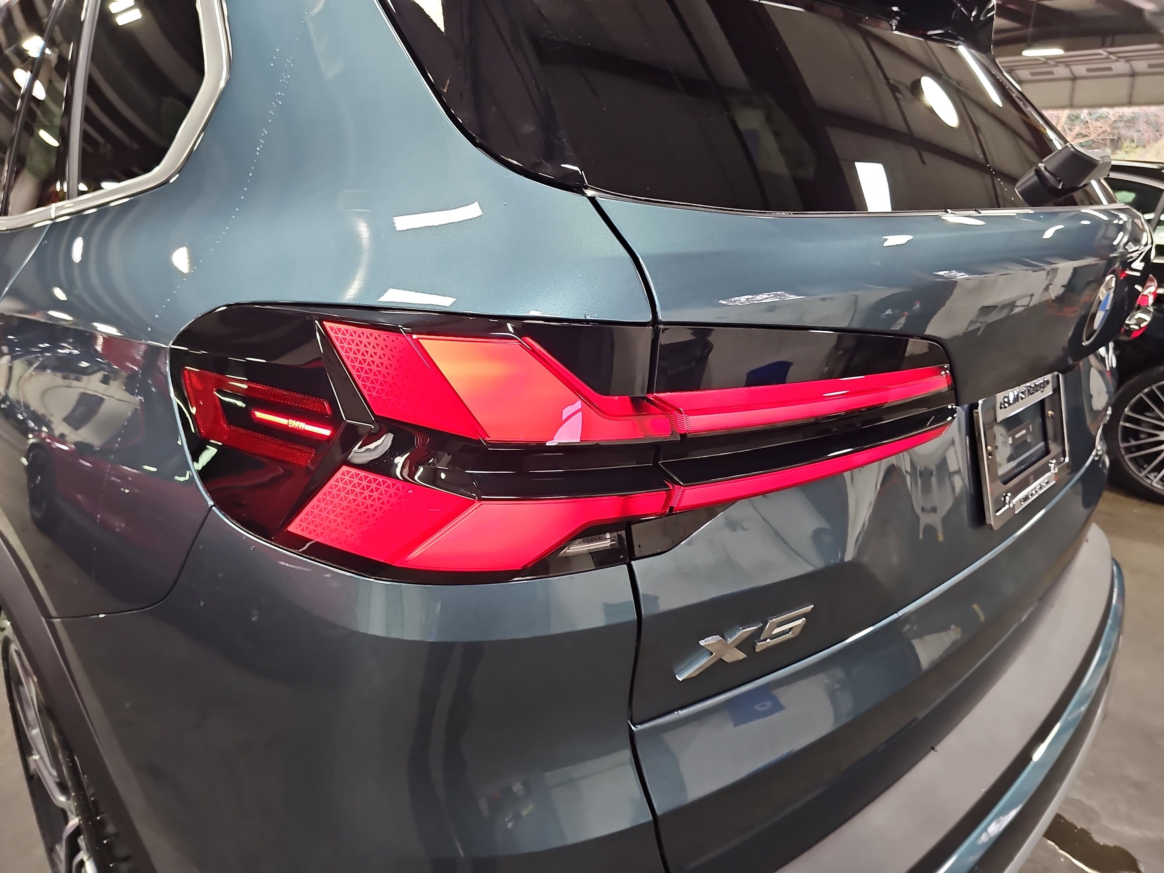 New 2026 BMW X5 xDrive40i w/ Climate Comfort Package image 35