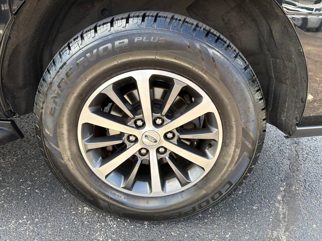 Used 2019 Ford Expedition Max XLT AWD/4WD image 11