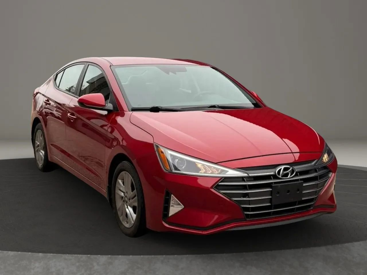 Used 2020 Hyundai Elantra SEL FWD image 2