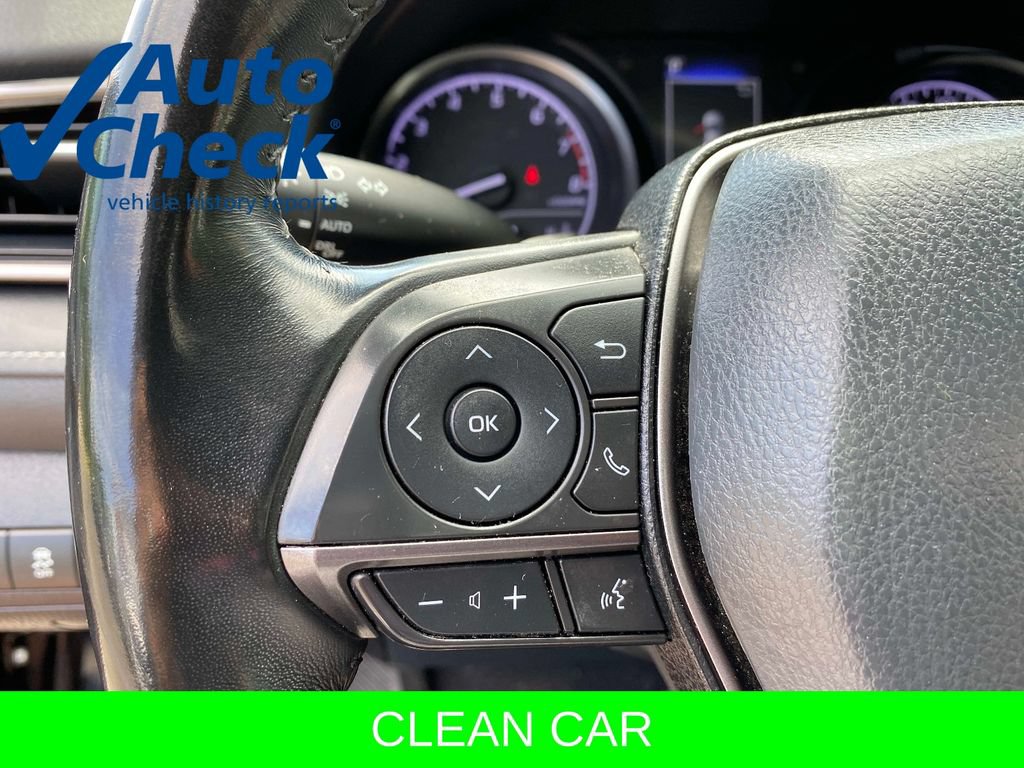 Used 2022 Toyota Camry SE FWD image 15