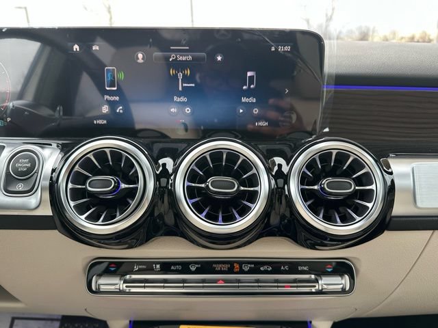 New 2026 Mercedes-Benz GLB 250 4MATIC image 31