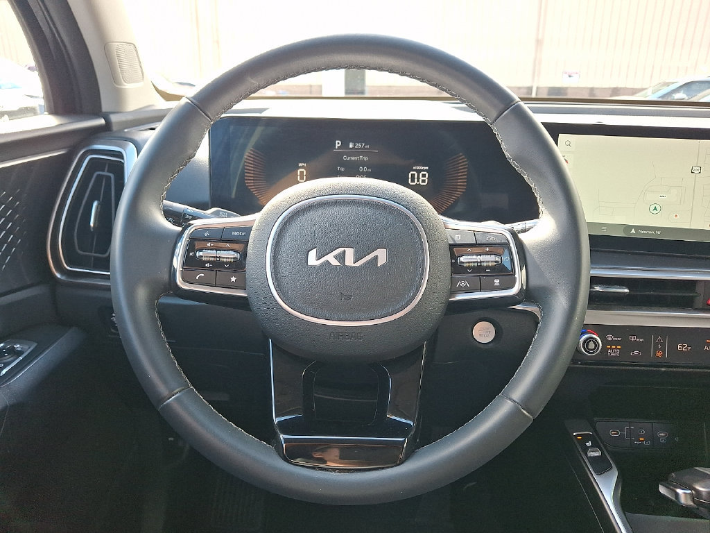Certified 2024 Kia Sorento S AWD/4WD image 21