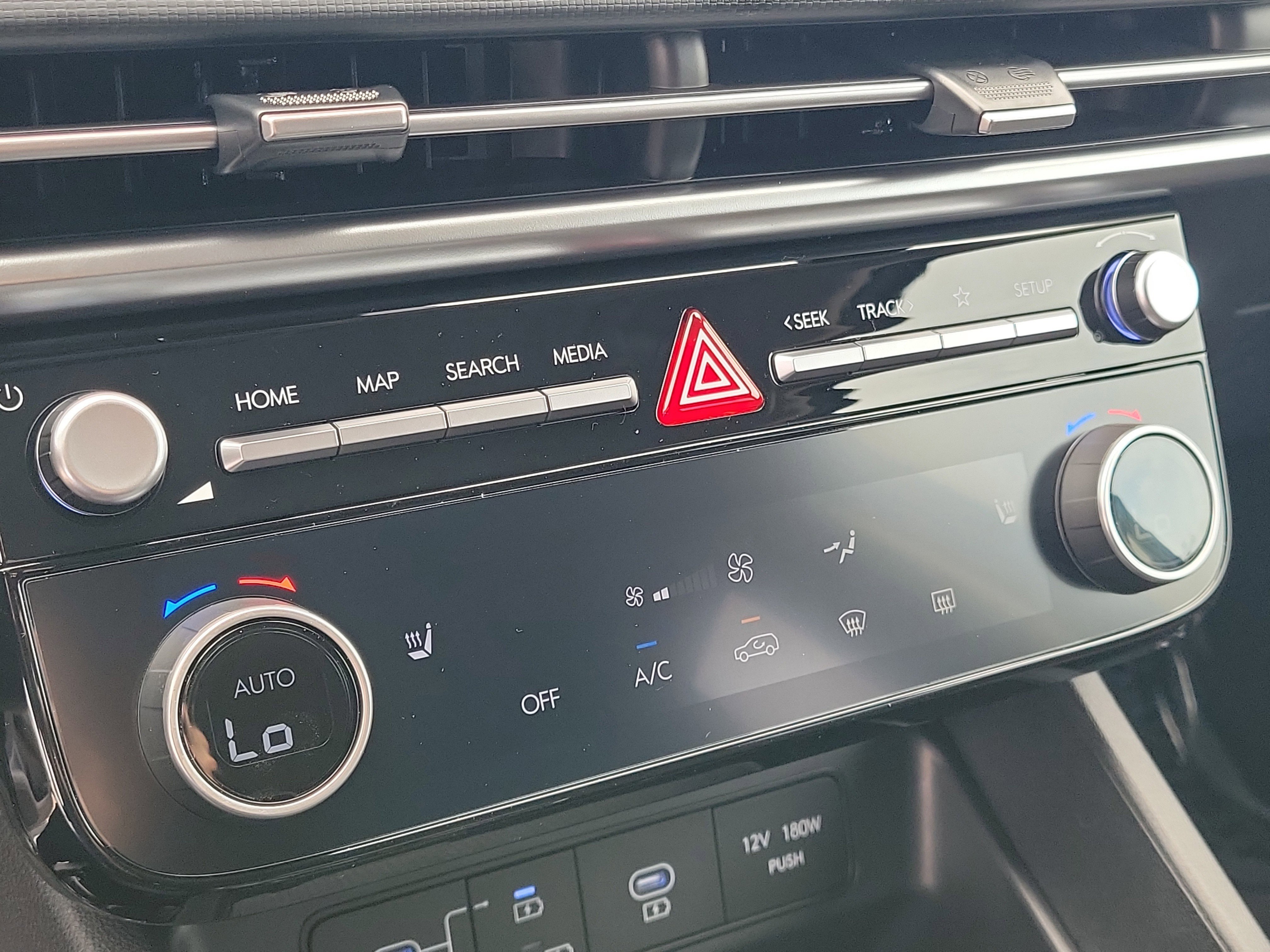 New 2026 Hyundai Tucson SEL Plus FWD image 6