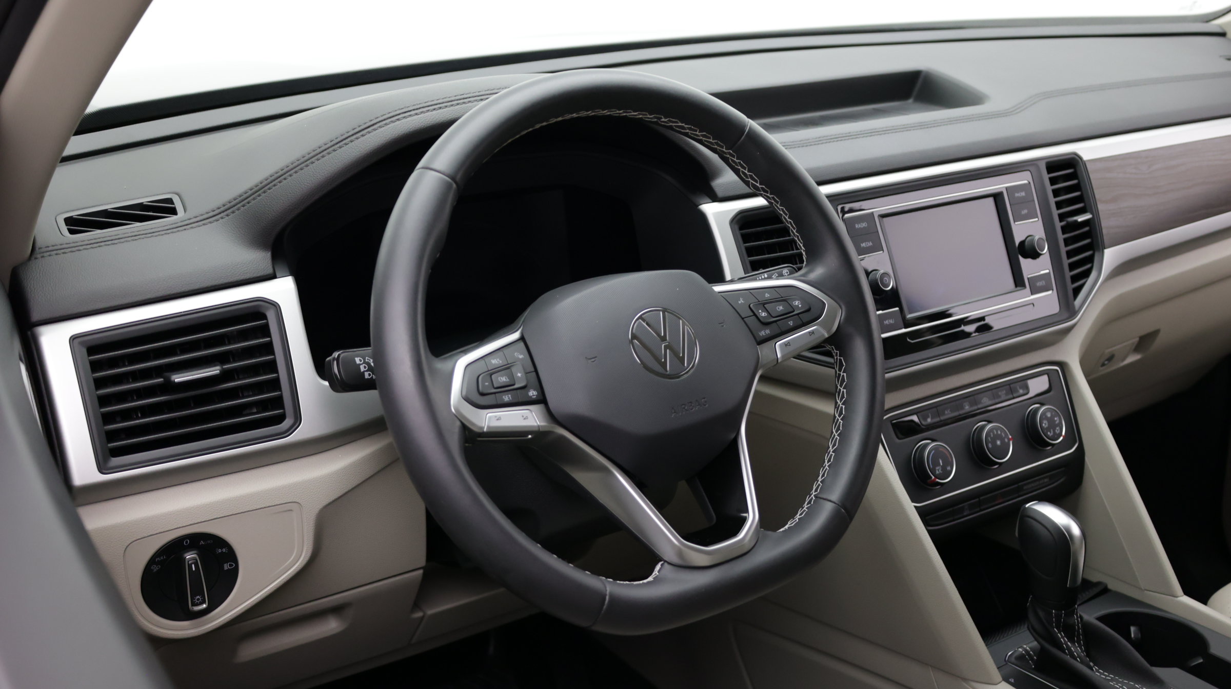 Used 2023 Volkswagen Atlas SE FWD image 10