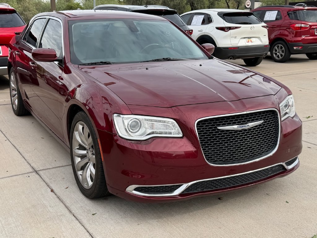 Used 2020 Chrysler 300 Touring L w/ Quick Order Package 2EF RWD image 6