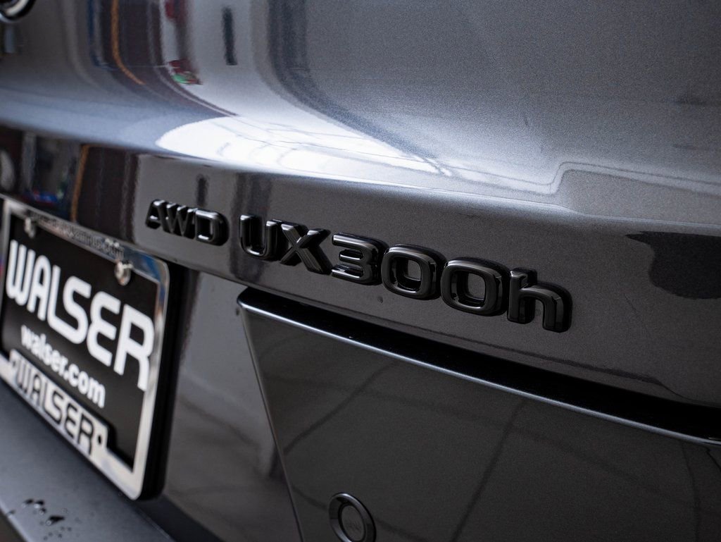 New 2026 Lexus UX 300h AWD image 16