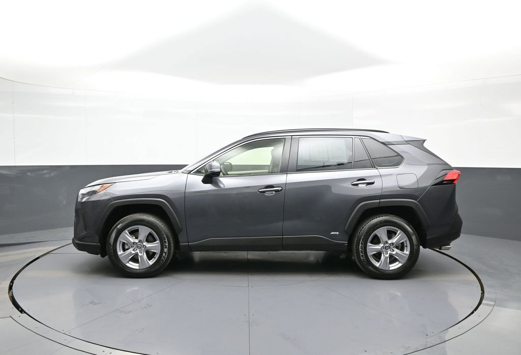 Certified 2025 Toyota RAV4 XLE w/ Convenience Package AWD/4WD image 9
