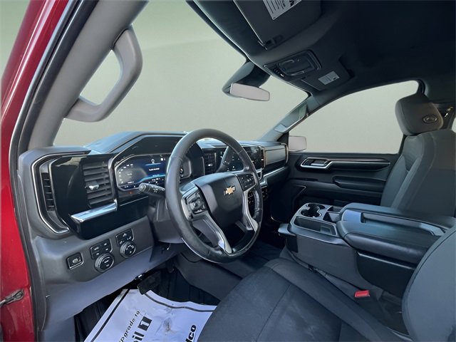 Used 2022 Chevrolet Silverado 1500 LT w/ Z71 Off-Road Package image 13