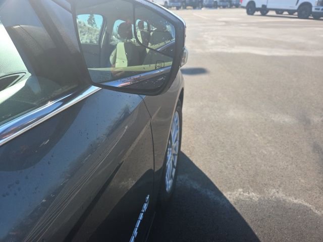 Used 2016 Ford Focus Electric Hatchback image 4