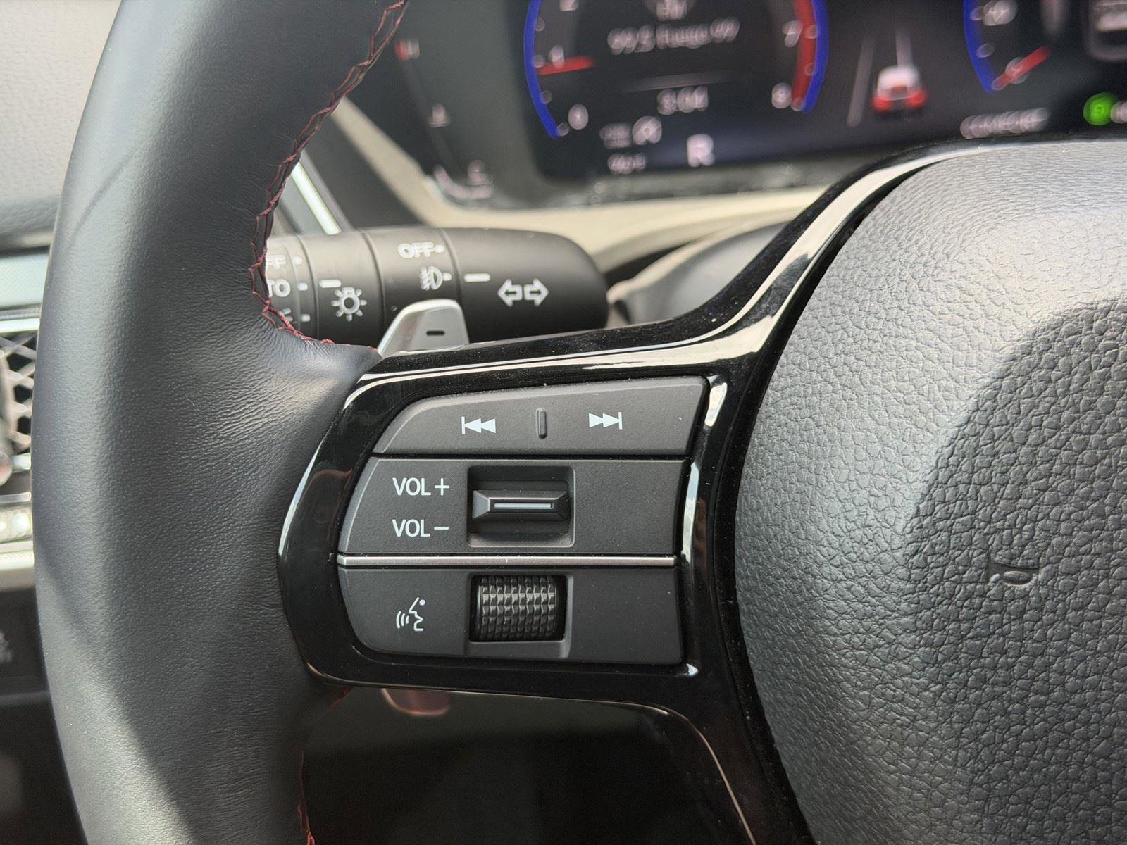 Certified 2025 Acura Integra A-Spec image 12