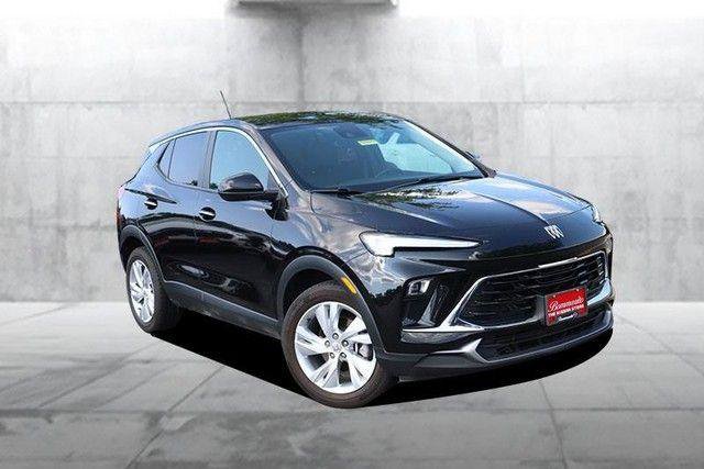 Used 2025 Buick Encore GX Preferred FWD image 2