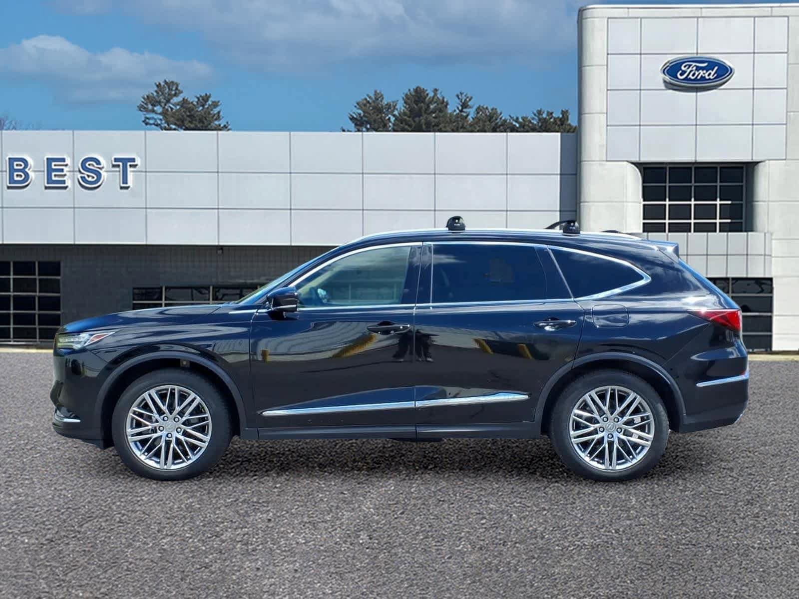 Used 2023 Acura MDX SH-AWD w/ Advance Package image 9