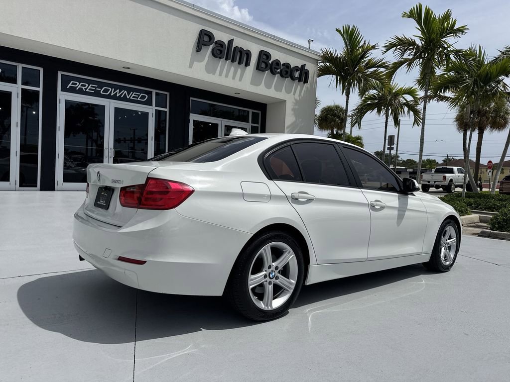 Used 2015 BMW 320i Sedan RWD image 24