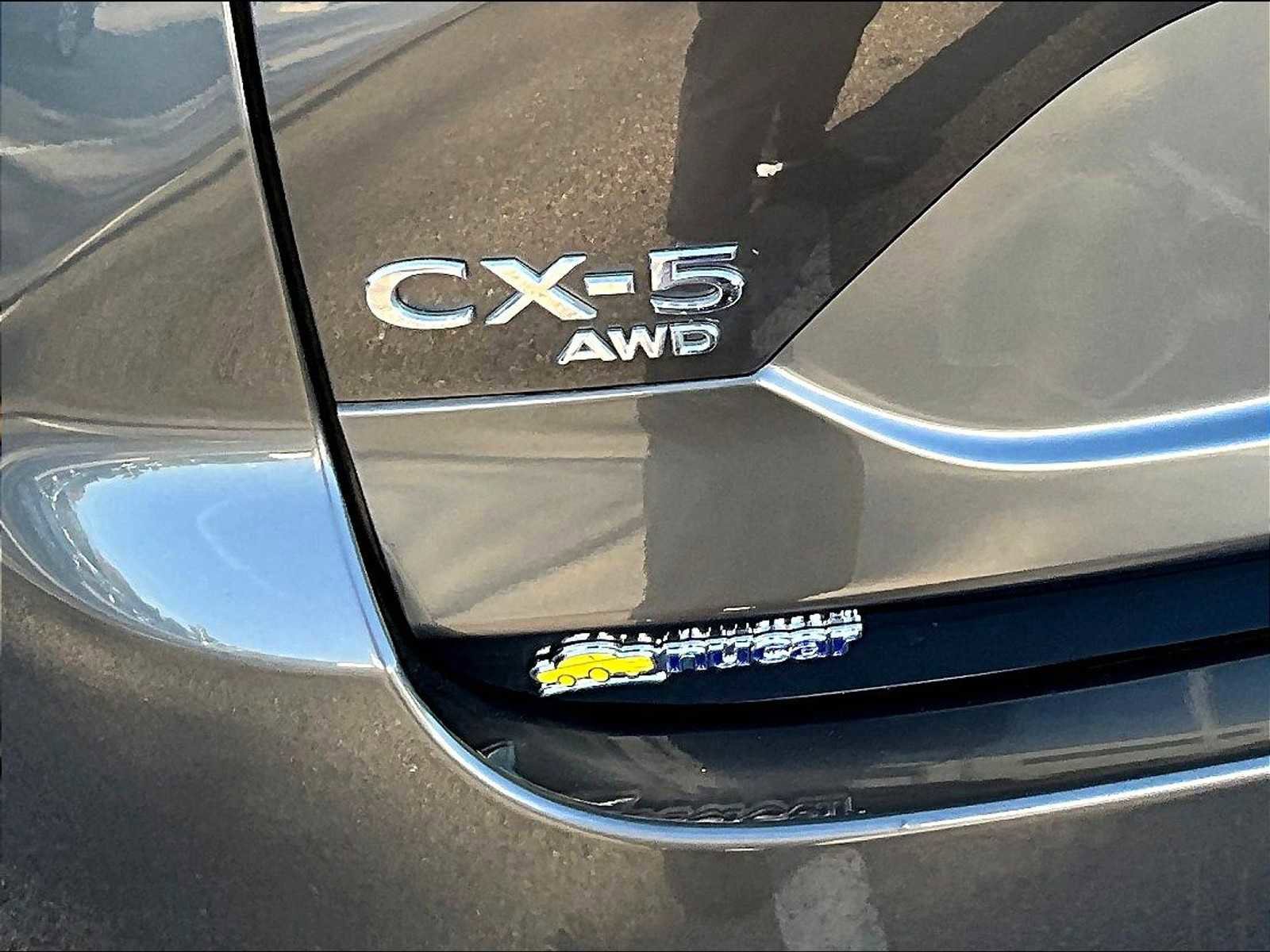 Used 2020 MAZDA CX-5 Touring image 27