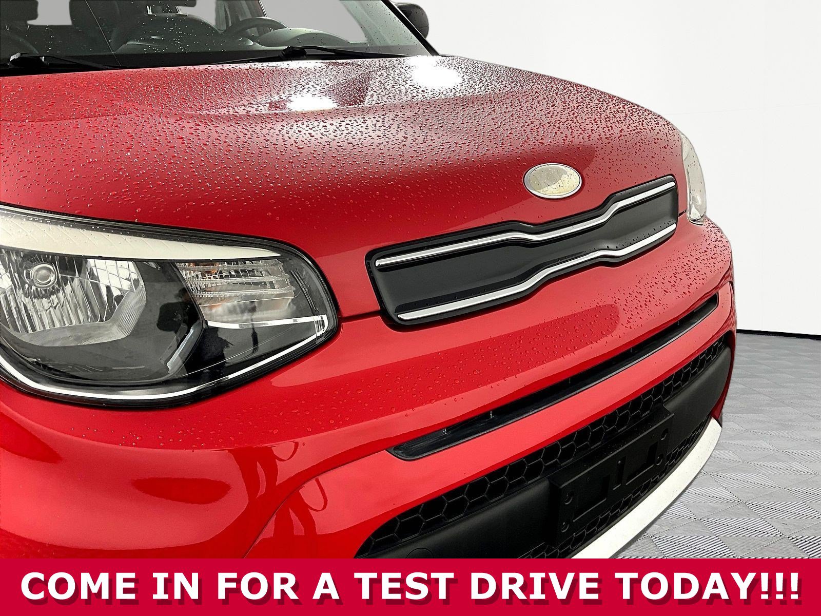 Used 2017 Kia Soul + w/ Designer's Package FWD image 28