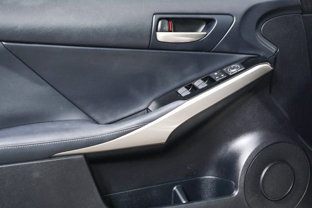 Used 2019 Lexus IS 300 300 w/ Accessory Package image 6