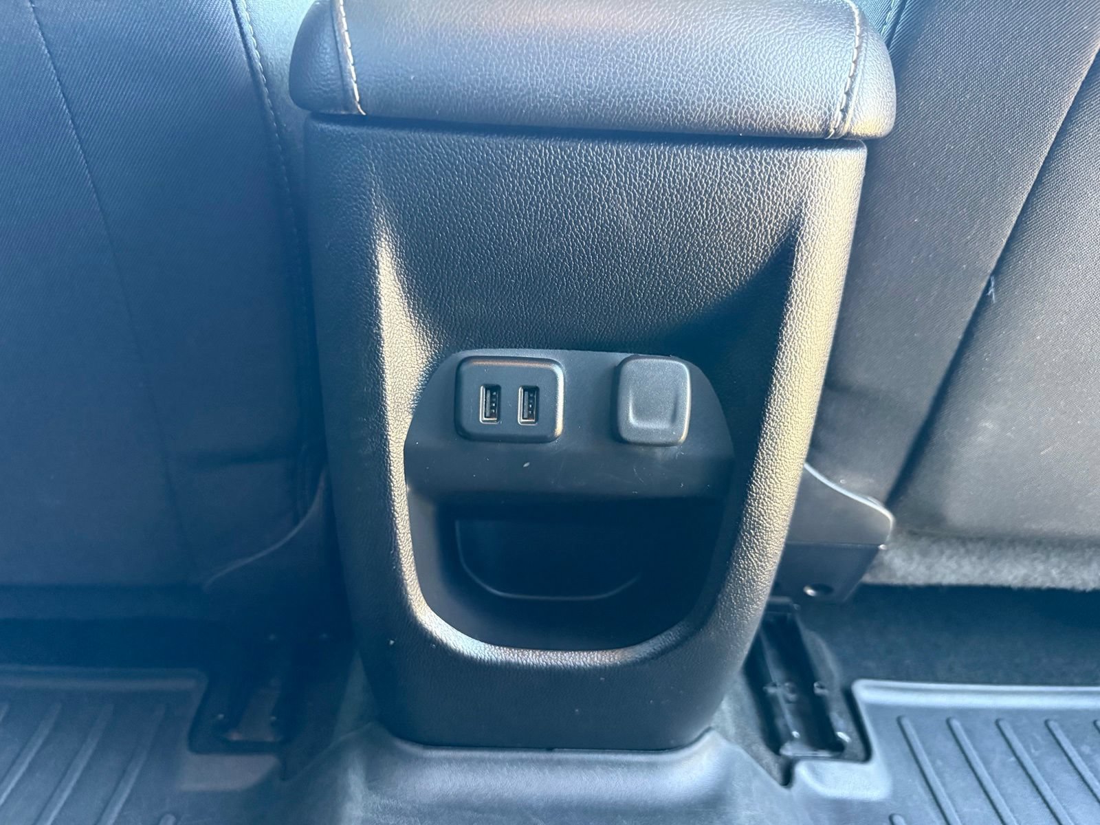 Used 2018 GMC Canyon SLE w/ SLE Convenience Package AWD/4WD image 33