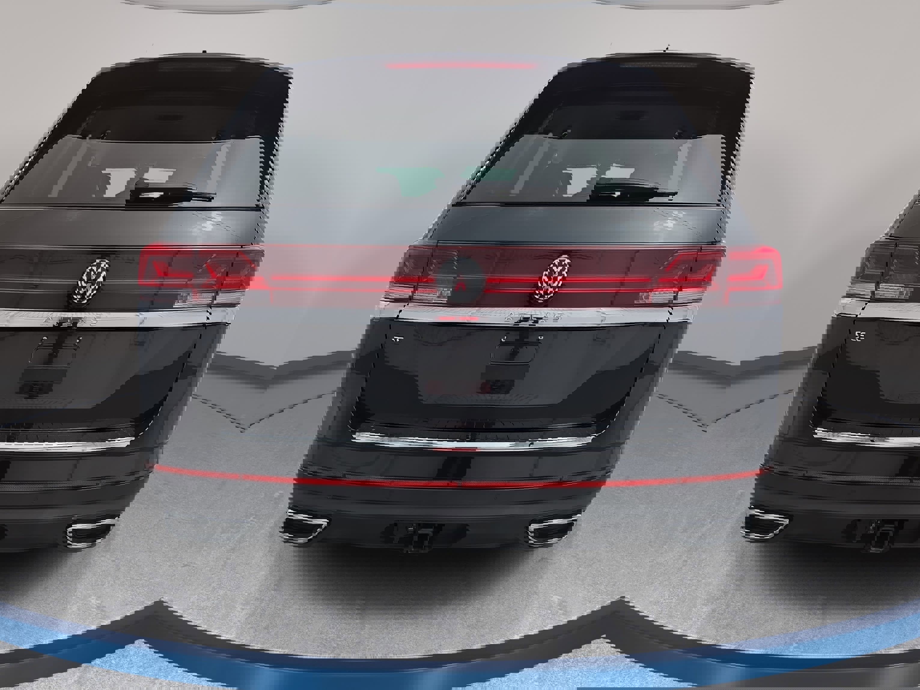 Certified 2024 Volkswagen Atlas SE image 6