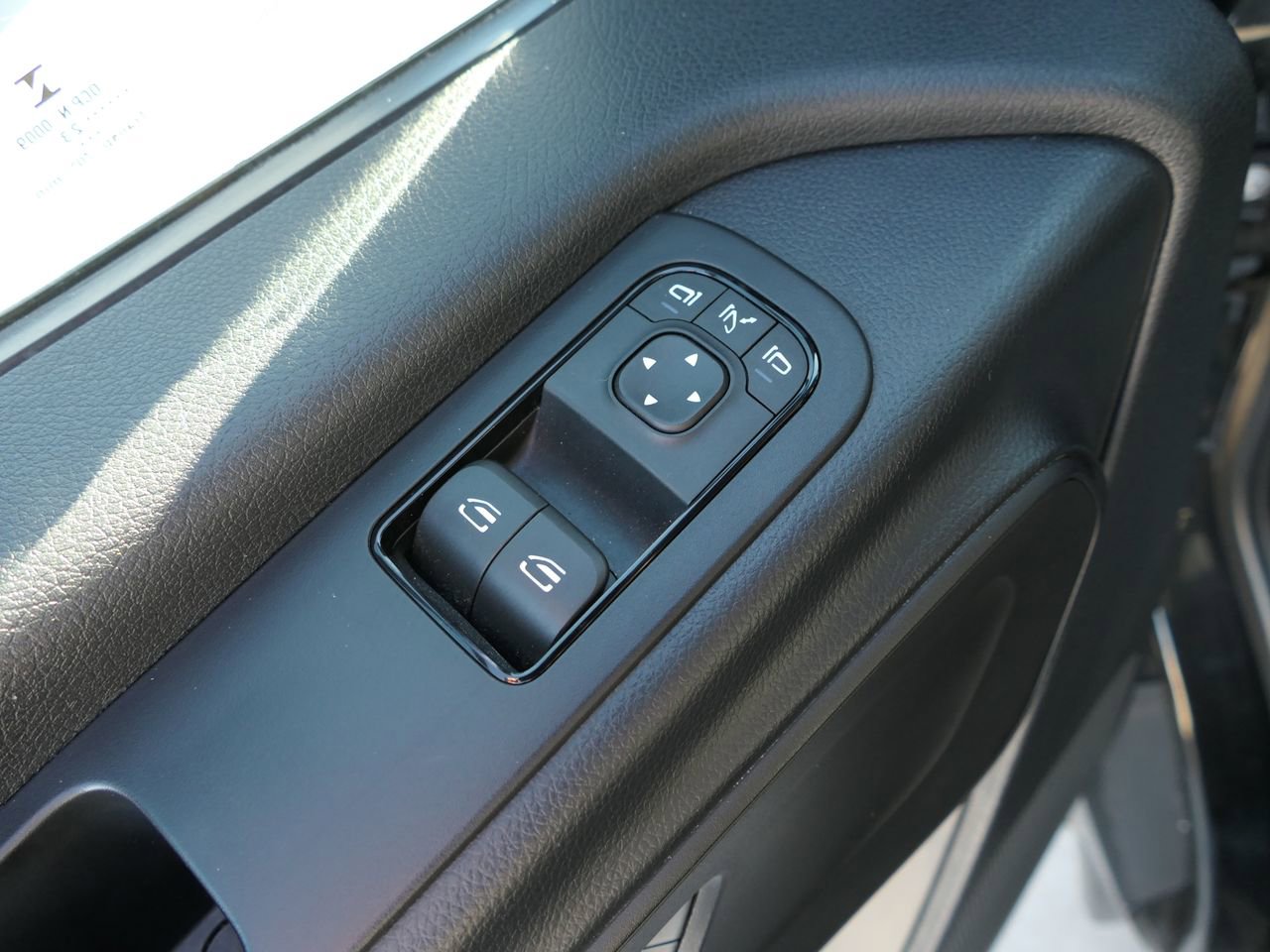 Used 2023 Mercedes-Benz Sprinter 2500 image 14