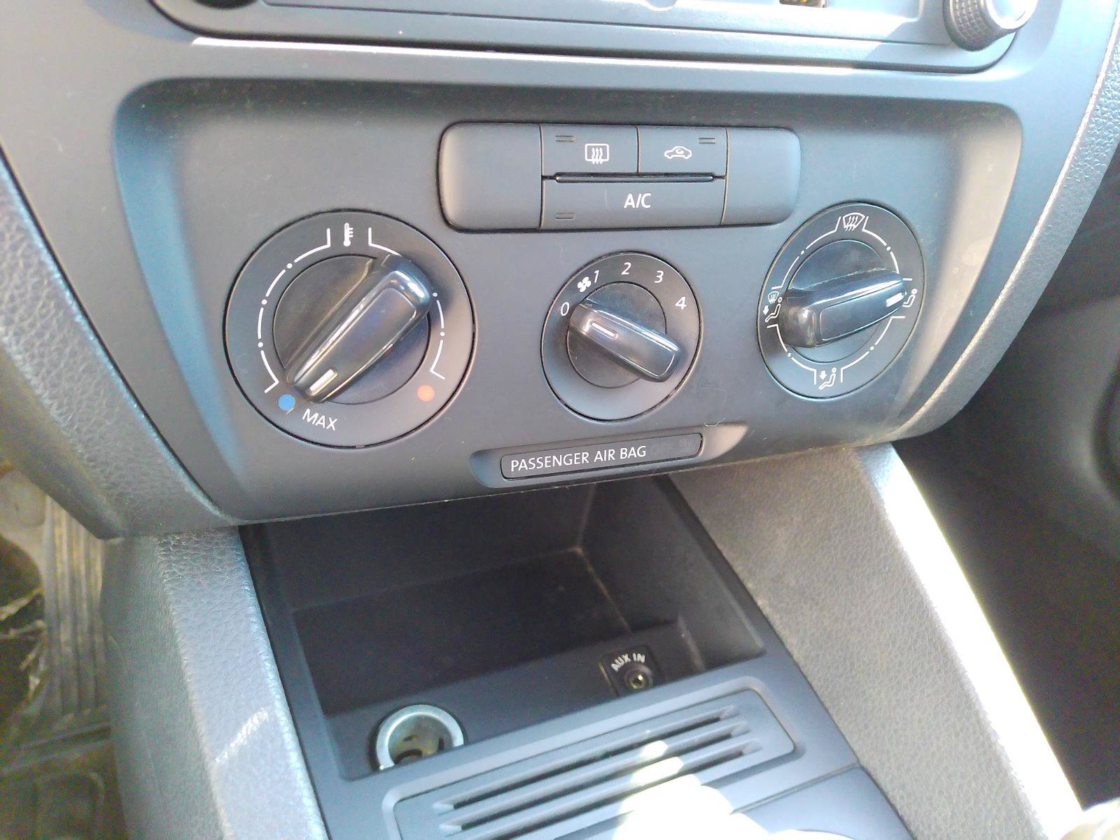 Used 2014 Volkswagen Jetta S FWD image 10
