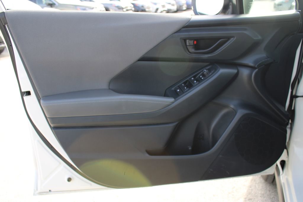 Used 2024 Subaru Crosstrek 2.0i Premium w/ Crosstrek Mirror Package AWD/4WD image 9