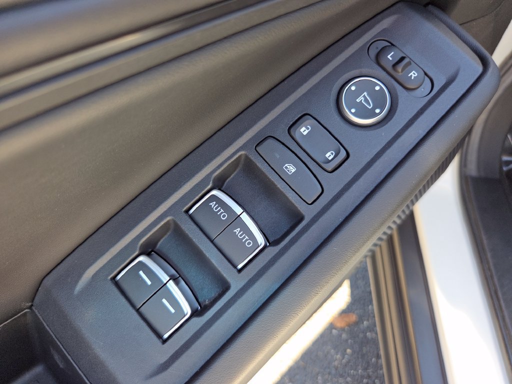 Certified 2024 Honda Accord EX image 29