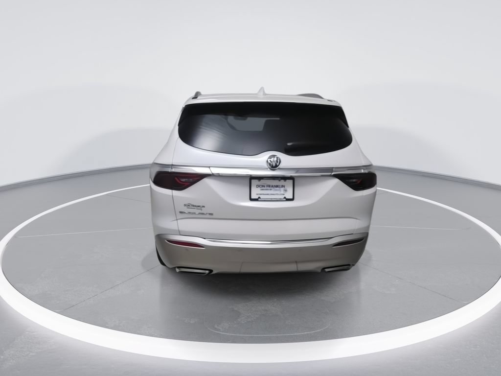Used 2023 Buick Enclave Essence w/ Experience Buick Package FWD image 4